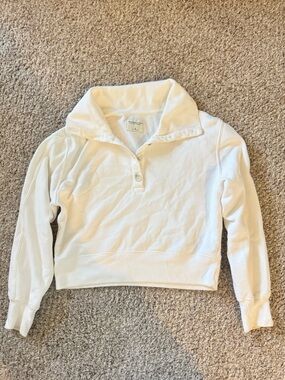 Abercrombie & Fitch soft collection sweater